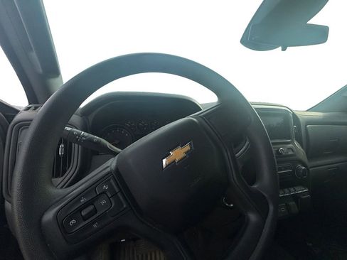 Used 2023 Chevrolet Silverado 1500 Custom image 12