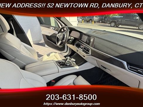 Used 2021 BMW X5 xDrive40i w/ M Sport Package AWD/4WD image 19