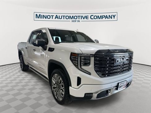 Used 2024 GMC Sierra 1500 Denali Ultimate AWD/4WD image 1