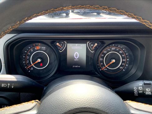 Certified 2024 Jeep Wrangler Willys image 23