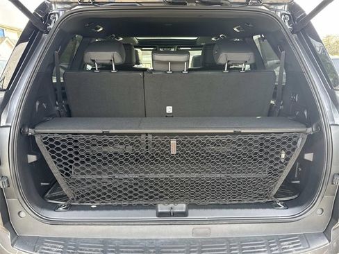 Used 2025 Toyota Sequoia Platinum image 10