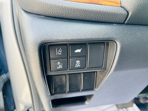 Used 2021 Honda CR-V EX-L image 16