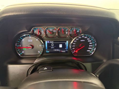 Used 2019 GMC Yukon XL SLT w/ Open Road Package AWD/4WD image 31
