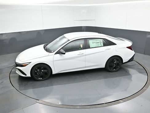 New 2026 Hyundai Elantra Sport image 19