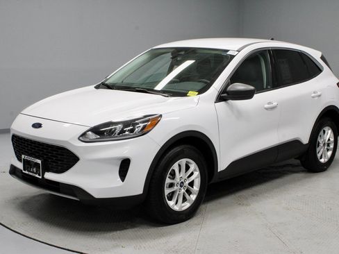 Certified 2022 Ford Escape SE w/ Convenience Package image 9