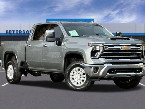 Certified 2024 Chevrolet Silverado 2500 LTZ image 2