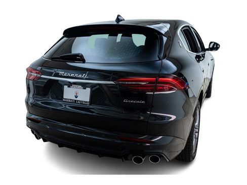 New 2024 Maserati Grecale GT image 5