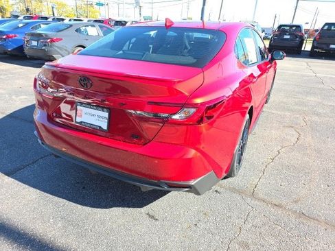 New 2026 Toyota Camry SE image 7