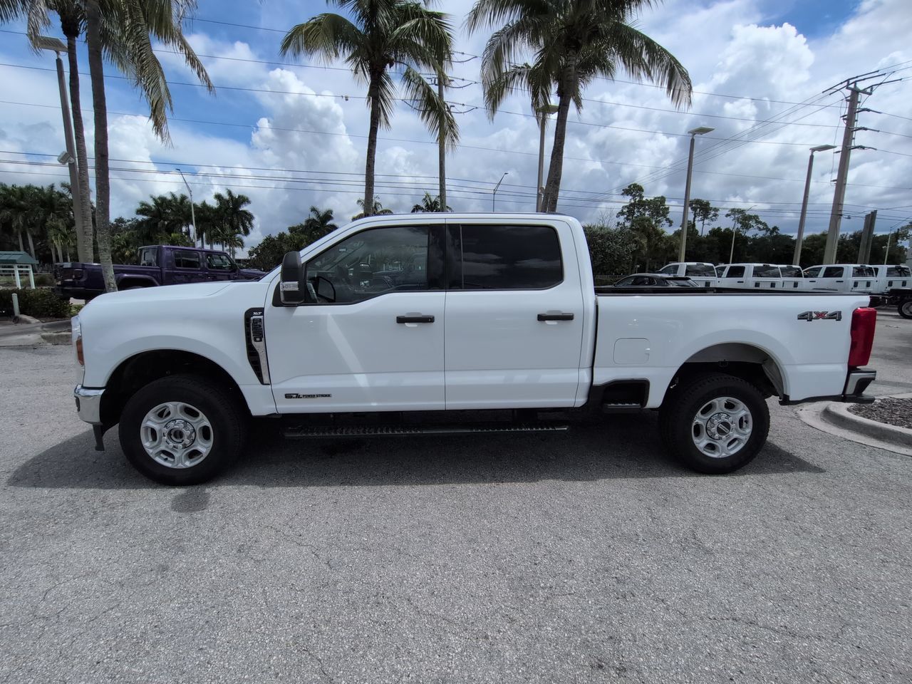 Used 2025 Ford F250 XLT AWD/4WD image 8