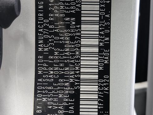 Used 2021 Toyota Corolla SE FWD image 32