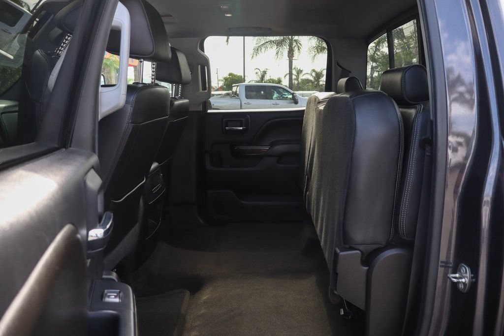 Used 2016 GMC Sierra 2500 Denali w/ Duramax Plus Package AWD/4WD image 45