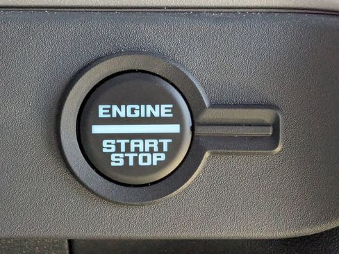 Used 2025 Ford Bronco Outer Banks image 30