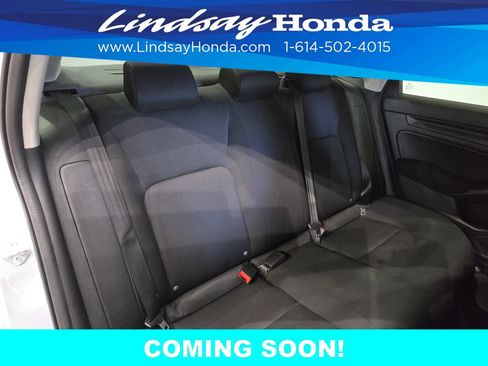 Used 2022 Honda Civic LX image 9
