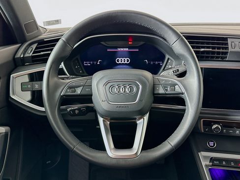 Used 2021 Audi Q3 2.0T Premium Plus image 18