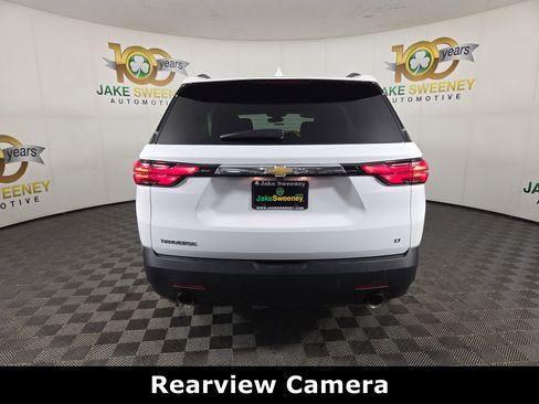 Used 2022 Chevrolet Traverse LT FWD image 7