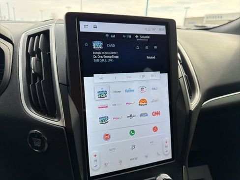 Used 2024 Ford Edge ST-Line image 33