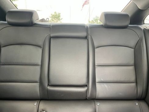 Used 2022 Chevrolet Malibu LT w/ Leather Package FWD image 30
