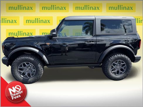 New 2025 Ford Bronco Badlands AWD/4WD image 2