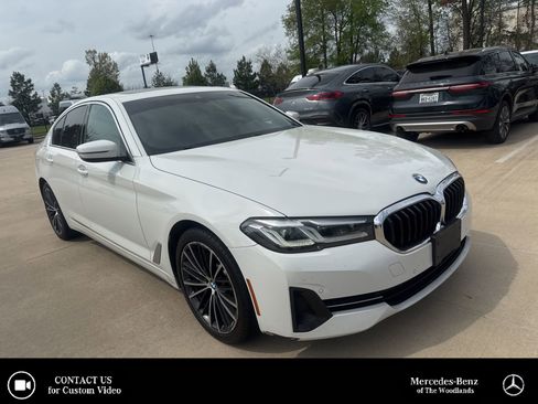 Used 2021 BMW 530i w/ Convenience Package image 1