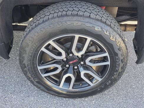 Used 2021 GMC Sierra 1500 AT4 w/ AT4 Value Package image 43