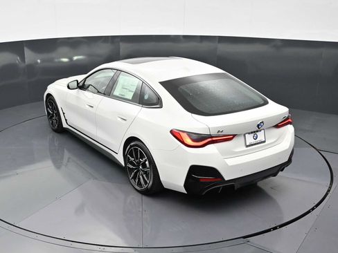 New 2026 BMW i4 eDrive40 w/ M Sport Package RWD image 23