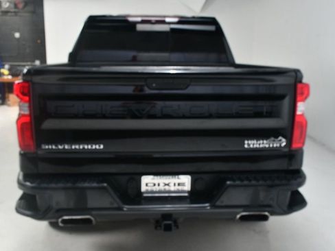 Used 2019 Chevrolet Silverado 1500 High Country w/ High Country Premium Package image 13