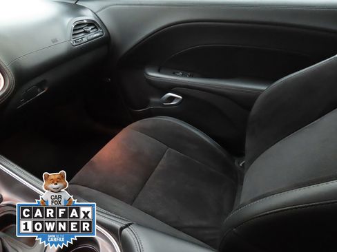Used 2022 Dodge Challenger R/T w/ Plus Package RWD image 20