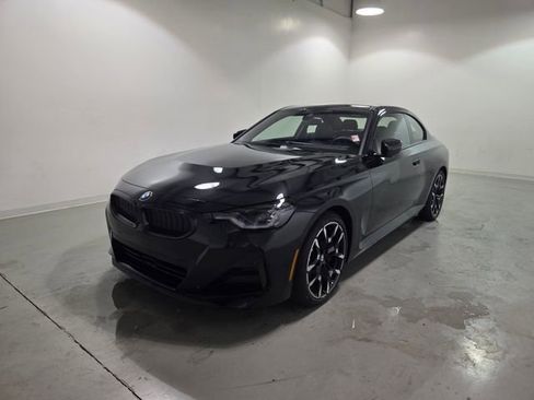 Used 2026 BMW 230i xDrive Coupe AWD/4WD image 3