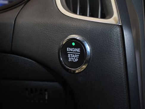 Used 2022 Ford Edge Titanium image 51