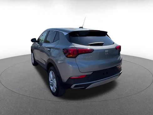 Used 2025 Buick Encore GX Preferred AWD/4WD image 11