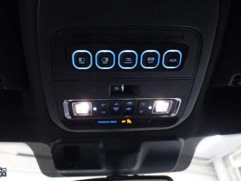 Used 2025 Ford F150 Lariat w/ Equipment Group 502A High AWD/4WD image 22