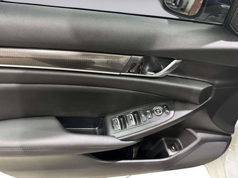 Used 2022 Honda Accord Sport image 23