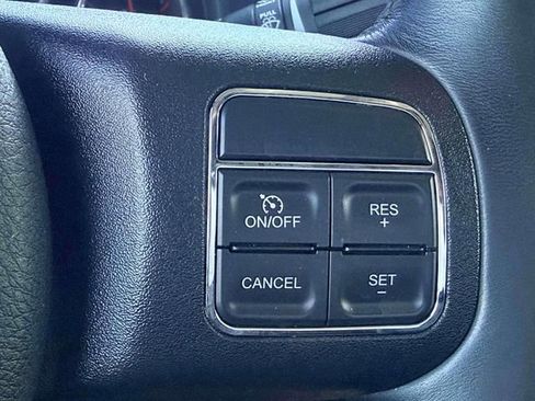 Used 2016 Jeep Wrangler Unlimited Sahara AWD/4WD image 23