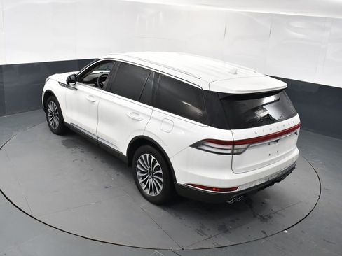 Used 2020 Lincoln Aviator Reserve w/ Elements Package Plus image 34