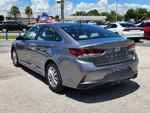 Used 2019 Hyundai Sonata SE w/ Cargo Package image 6