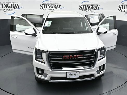 Used 2024 GMC Yukon SLT image 25