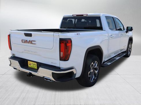 New 2026 GMC Sierra 1500 SLT w/ SLT Premium Plus Package AWD/4WD image 7