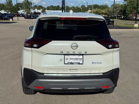 Used 2023 Nissan Rogue SV AWD/4WD image 36