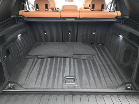 Used 2023 BMW X5 sDrive40i w/ Climate Comfort Package RWD image 22