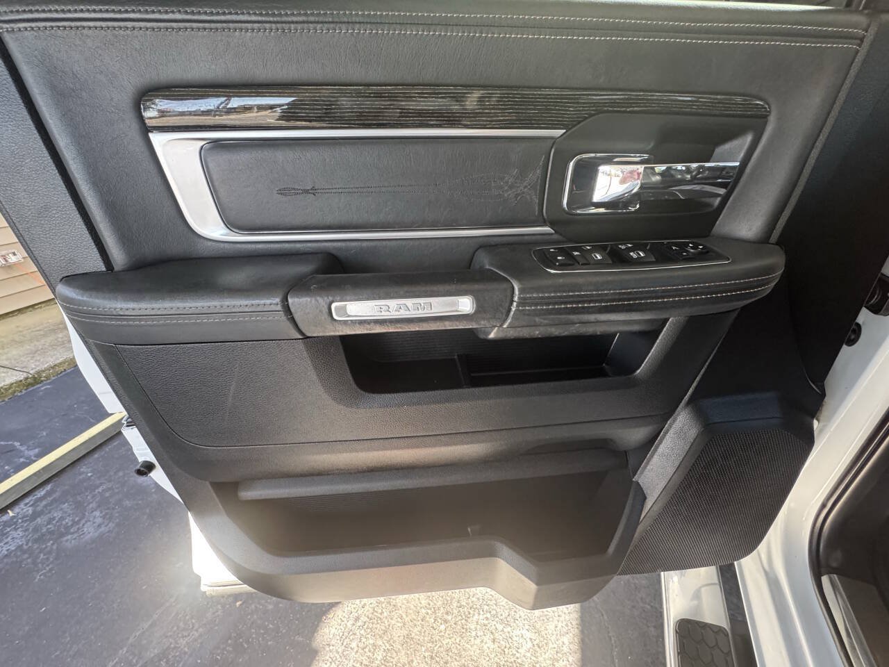 Used 2013 RAM 1500 Limited AWD/4WD image 21