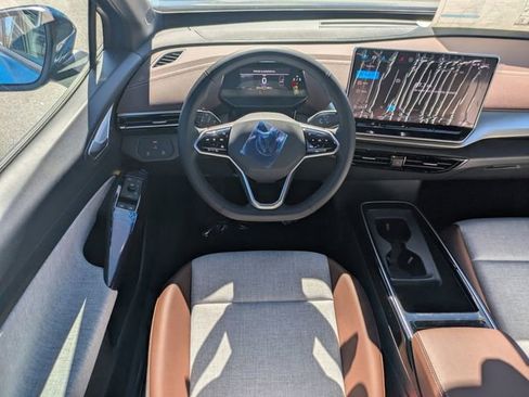New 2025 Volkswagen ID.4 Pro image 16