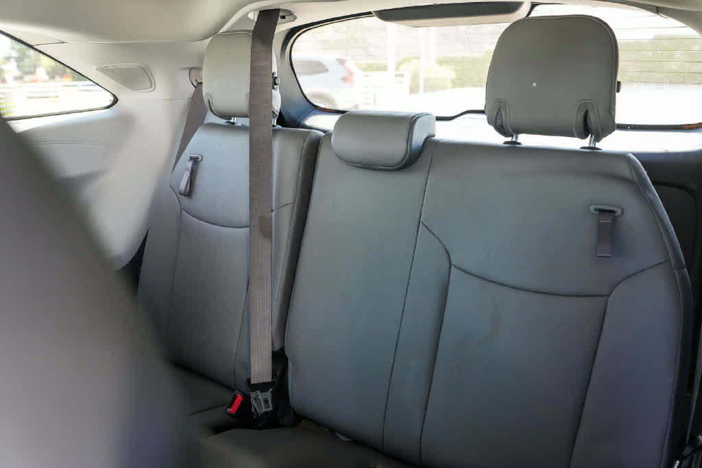 Certified 2024 Toyota Sienna XLE w/ XLE Plus Package AWD/4WD image 20