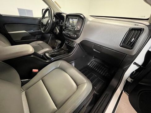 Used 2019 Chevrolet Colorado W/T w/ WT Convenience Package image 10