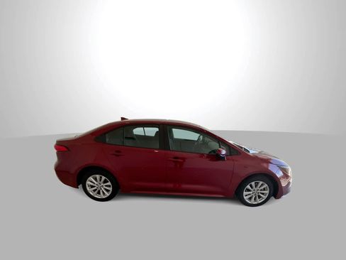 Certified 2024 Toyota Corolla LE w/ LE Convenience Package FWD image 9