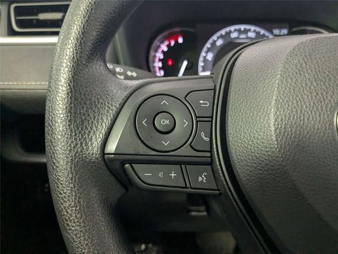 Certified 2025 Toyota RAV4 LE FWD image 17