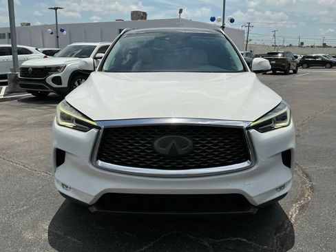 Used 2019 INFINITI QX50 Luxe w/ Navigation Package FWD image 8