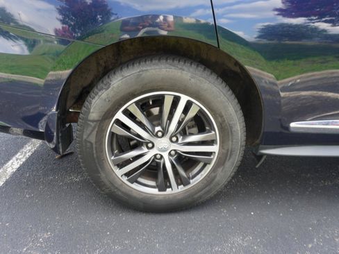 Used 2019 INFINITI QX60 Luxe w/ Essential Package AWD/4WD image 32