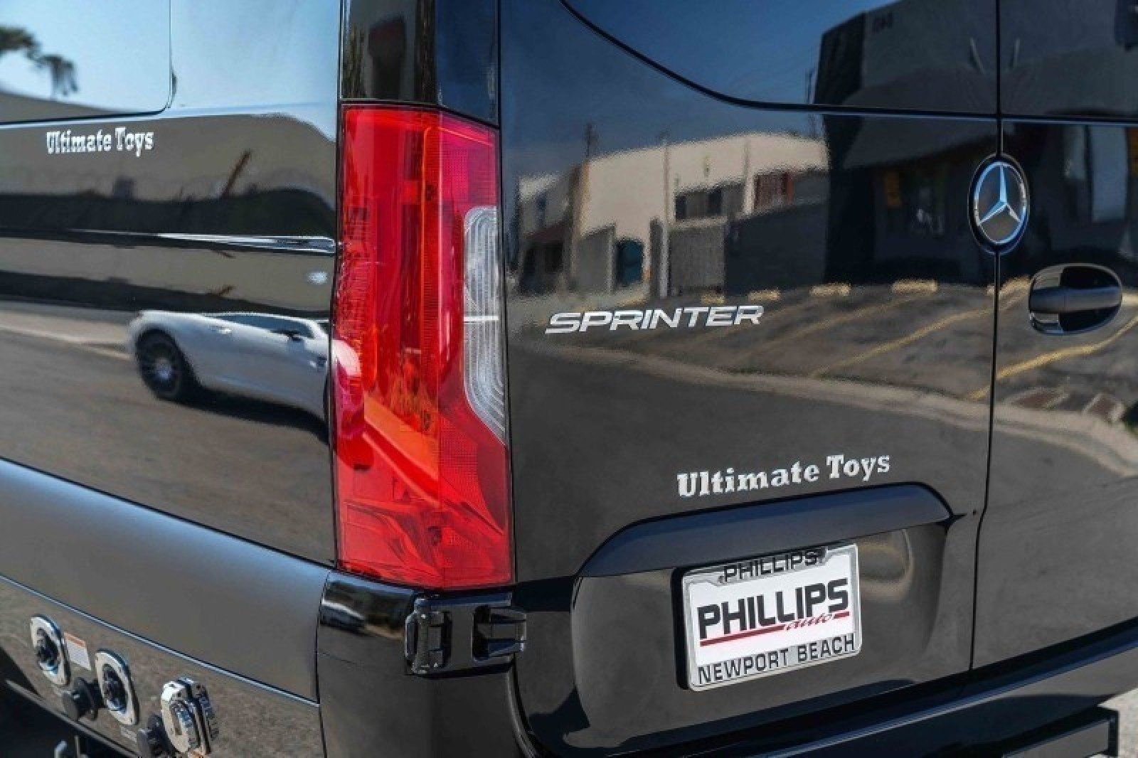 Used 2020 Mercedes-Benz Sprinter 3500 image 13
