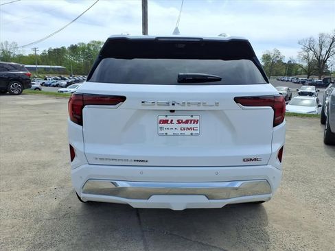 New 2026 GMC Terrain Denali AWD/4WD image 6