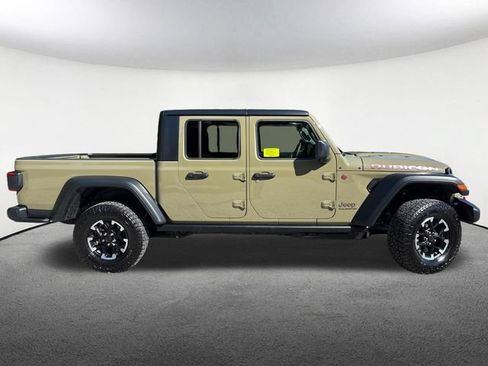 Used 2026 Jeep Gladiator Rubicon AWD/4WD image 15